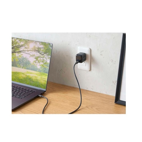 GR USB 80Gbps(USB4 Version2.0)F؃P[u USB4-V2CCE10NBK