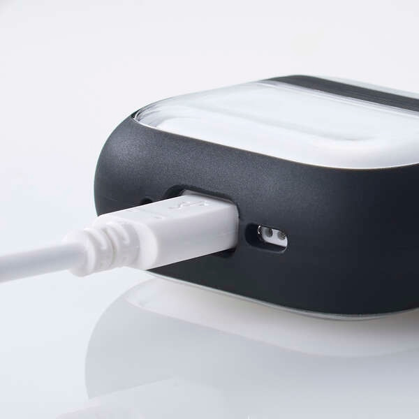 GR AirPods (4)p TOUGH SLIM LITE P[X t[J[ AVA-AP06TSLFCBK