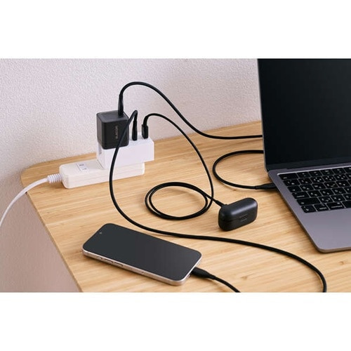 GR RZg}USB^bv(15W/A+C) T-U06-1ACWH