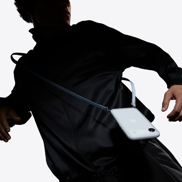 Apple�i�A�b�v���j&nbsp;�N���X�{�f�B�X�g���b�v&nbsp;MGGJ4FE/A