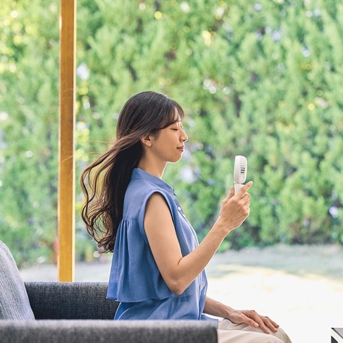 RHYTHM�i���Y���j&nbsp;�n���f�B�t�@���@Silky Wind Mobile 4 PEANUTS���f��&nbsp;9ZF042MS03