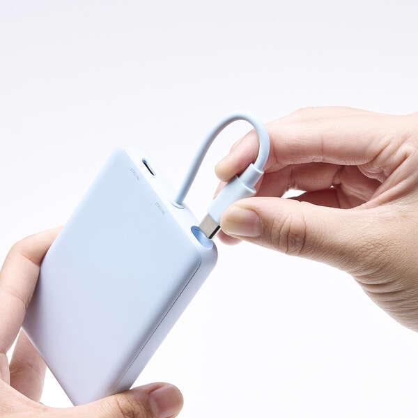 GR USB Type-C(TM)P[ũoCobe[(5000mAh/12W) DE-C62-5000BU