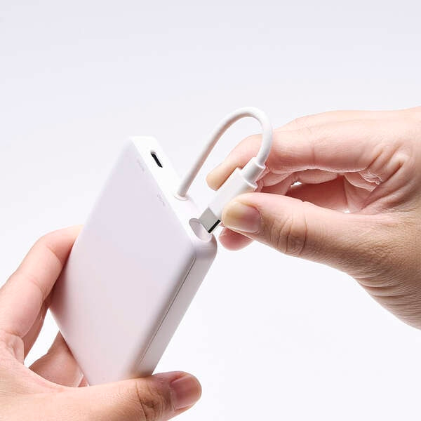 GR USB Type-C(TM)P[ũoCobe[(5000mAh/12W) DE-C62-5000WF