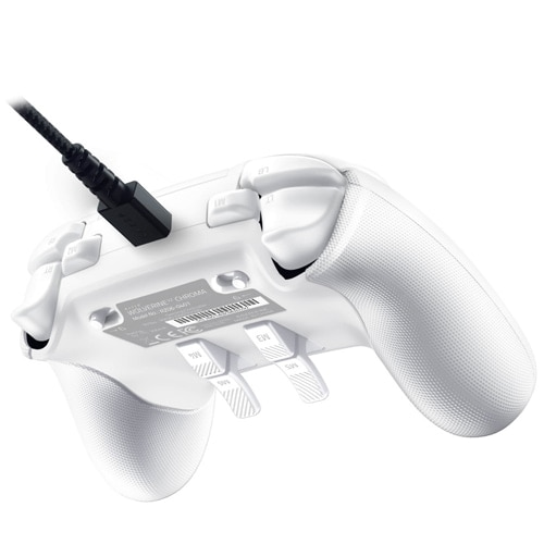 Razer Q[Rg[[@Razer Wolverine V2 Chroma RZ06-04010200-R3M1