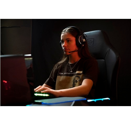 JBL wbhgbLOmCYLZO@\ڃCXI[o[C[Q[~OwbhZbg JBL Quantum 910 Wireless JBLQ910WLBLK