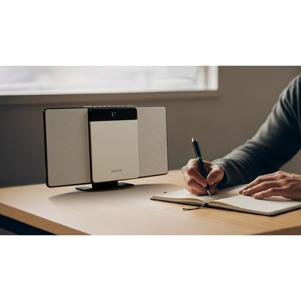 KENWOOD�i�P���E�b�h�j&nbsp;�R���p�N�gHi-Fi�V�X�e���iCD�R���|�j&nbsp;LCA-10-C