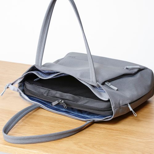 �G���R��&nbsp;�C���i�[�o�b�O�i15.6�C���`�j&nbsp;ZSB-IBPRP15BK